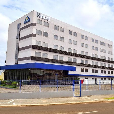 Days Inn By Wyndham Cascavel Cascavel  Bagian luar foto